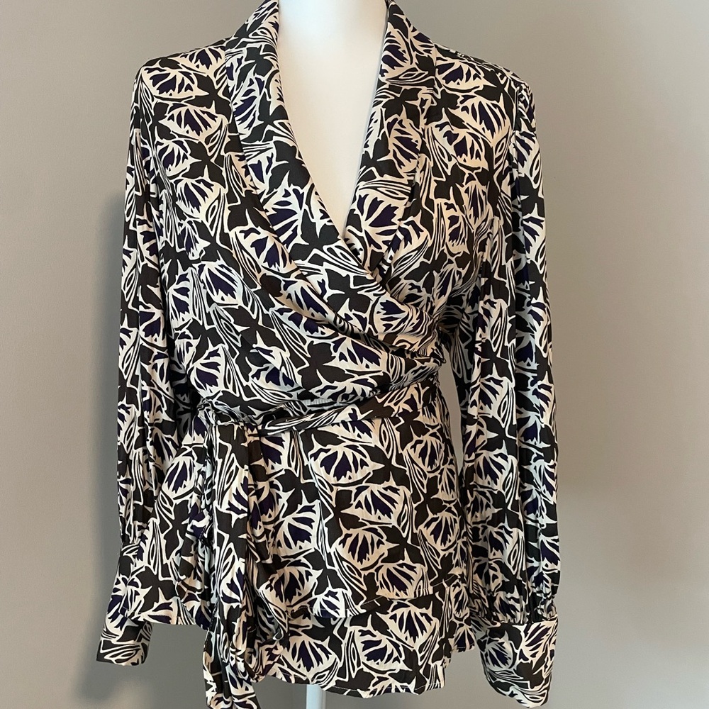 Banana Republic Wrap Top